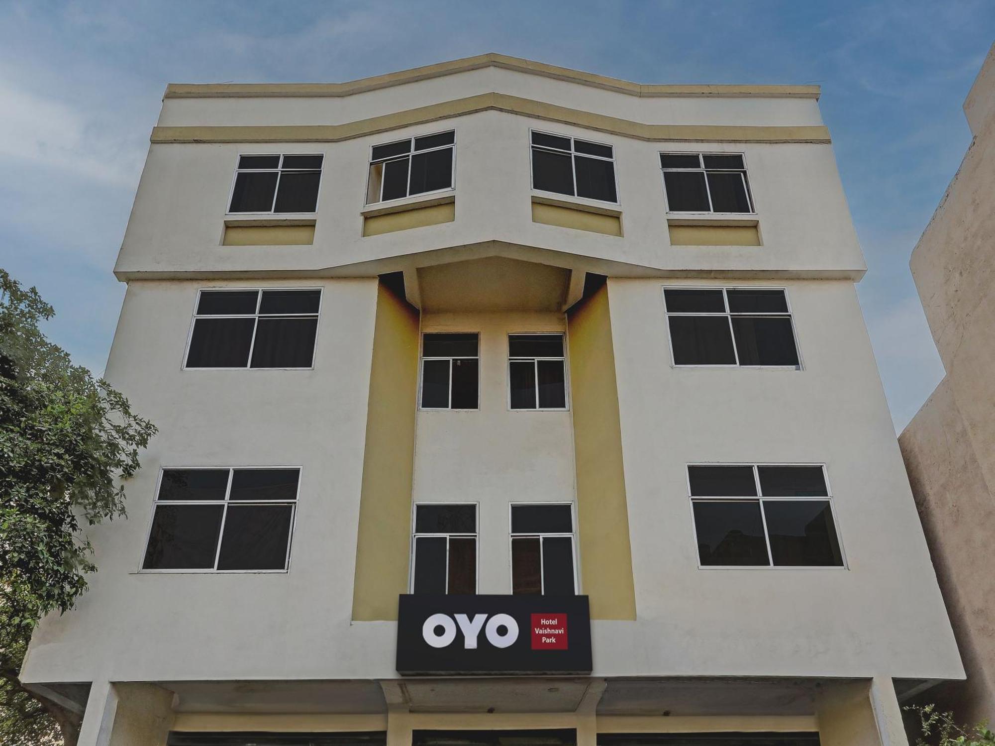 Hotel O 14726 Hotel Vaishnavi Park Secunderabad Exterior photo